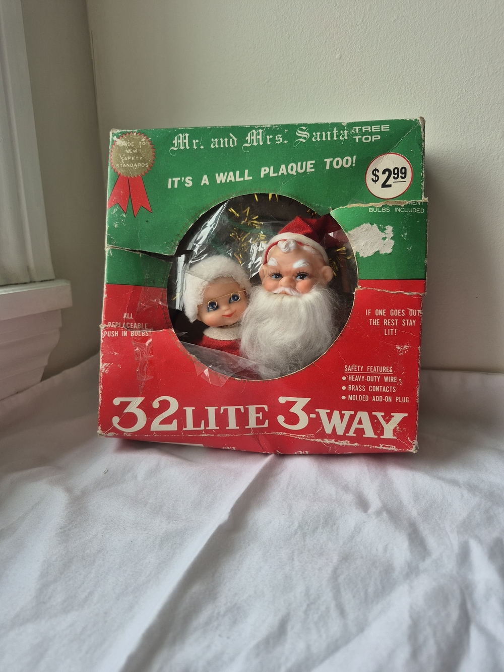Mr. and Mrs. Santa Wall Plaque - Red and White Holiday Accent